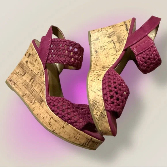 Maurices brand wedge sandals featuring a woven design and a vibrant pink color - Picture 2 of 5